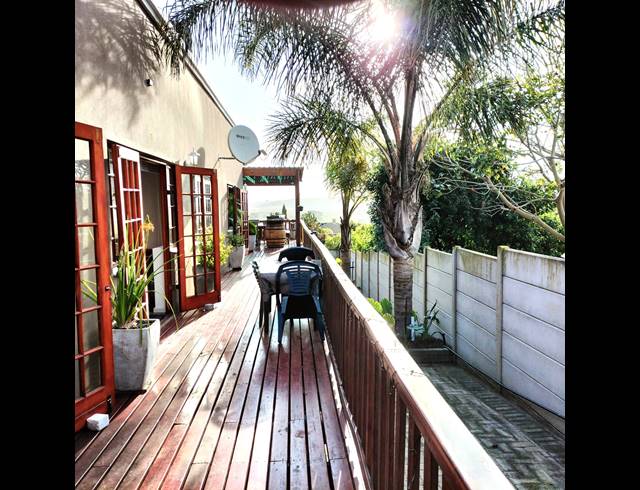 4 BEDROOM HOUSE FOR SALE IN FRAAIUITSIG